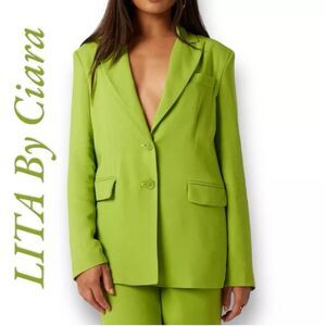 Lita by Ciara - New - Avocado Blazer - structured and fits well - Sz Sox